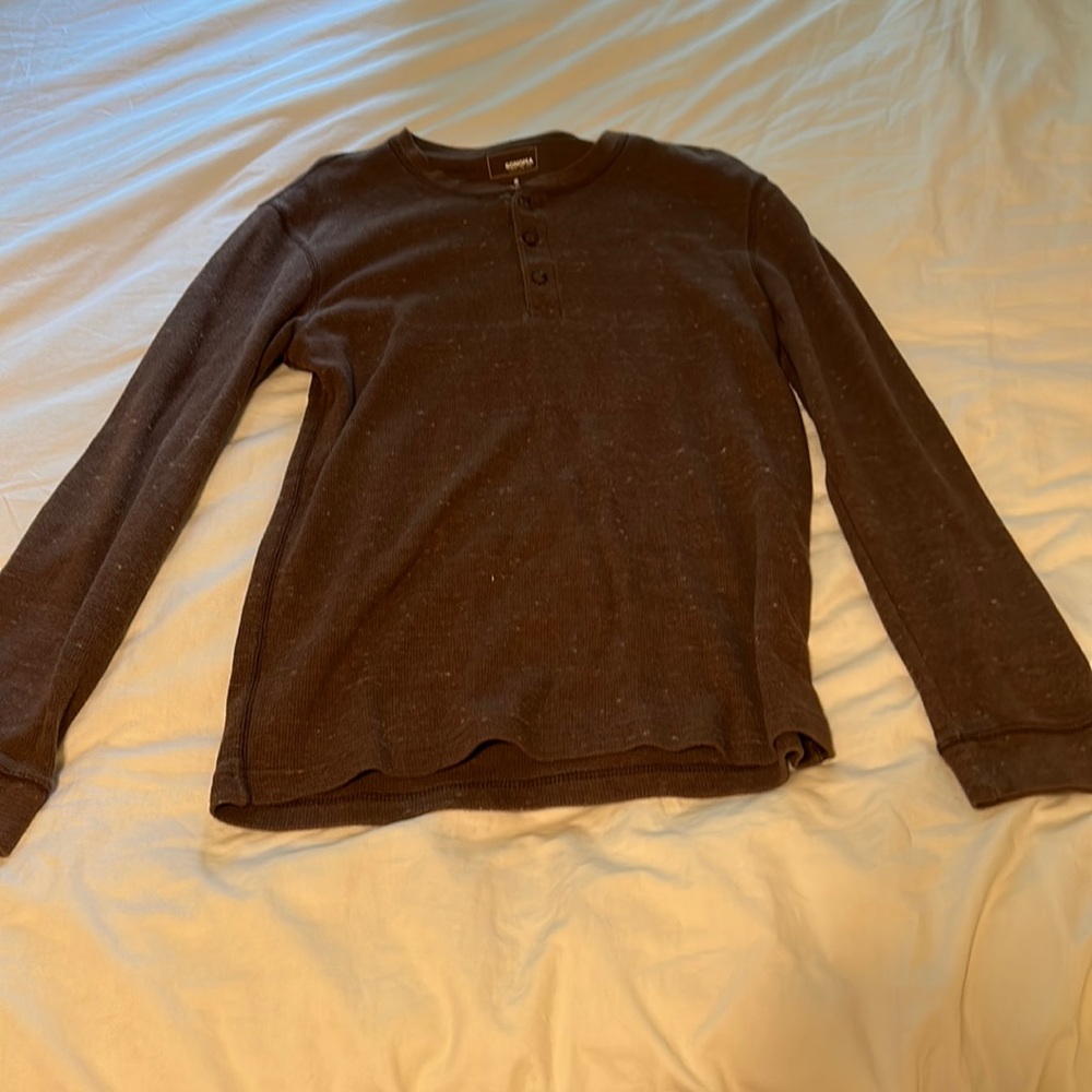Men’s size small brown long sleeve shirt. Sonoma brand